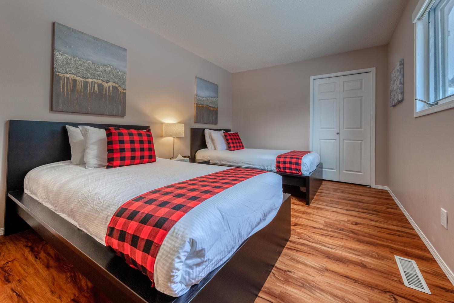 Ridgeview Resort Рейдиум-Хот-Спрингс Экстерьер фото